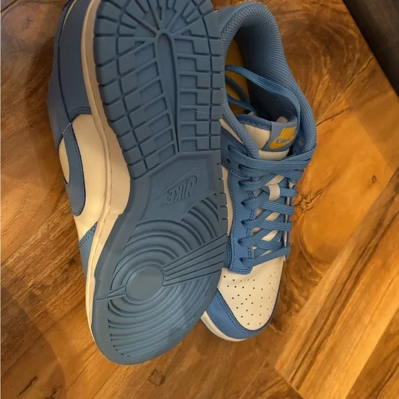 Nike Dunk Low Coast 9 Women's Shoes - Blue and White - Picture 3 of 4